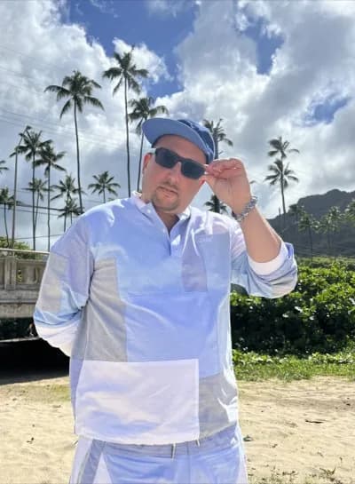 Papa Lu lifestyle portrait